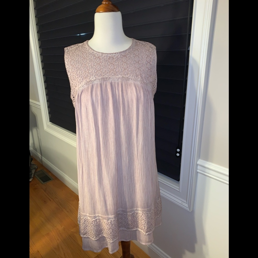 Knox Rose Eyelet Dress in Lavender - Medium